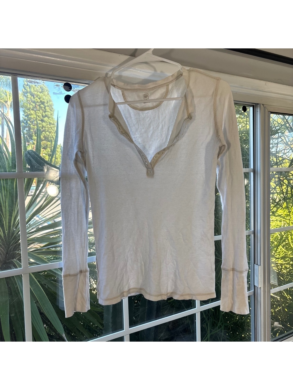 Y2K Gap Button Up Henley Tshirt